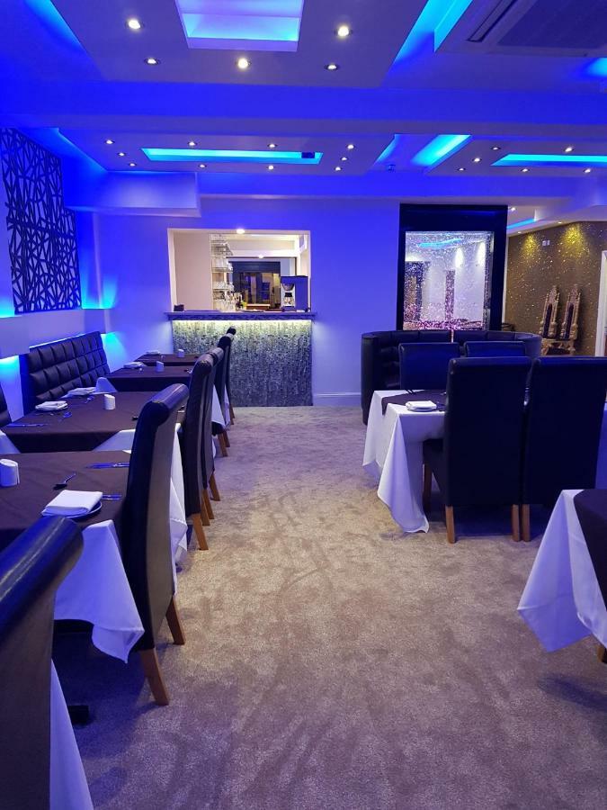 The Charles Hotel Chatham  Extérieur photo